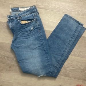 Rag & Bone Boyfriend Jeans Sz 28